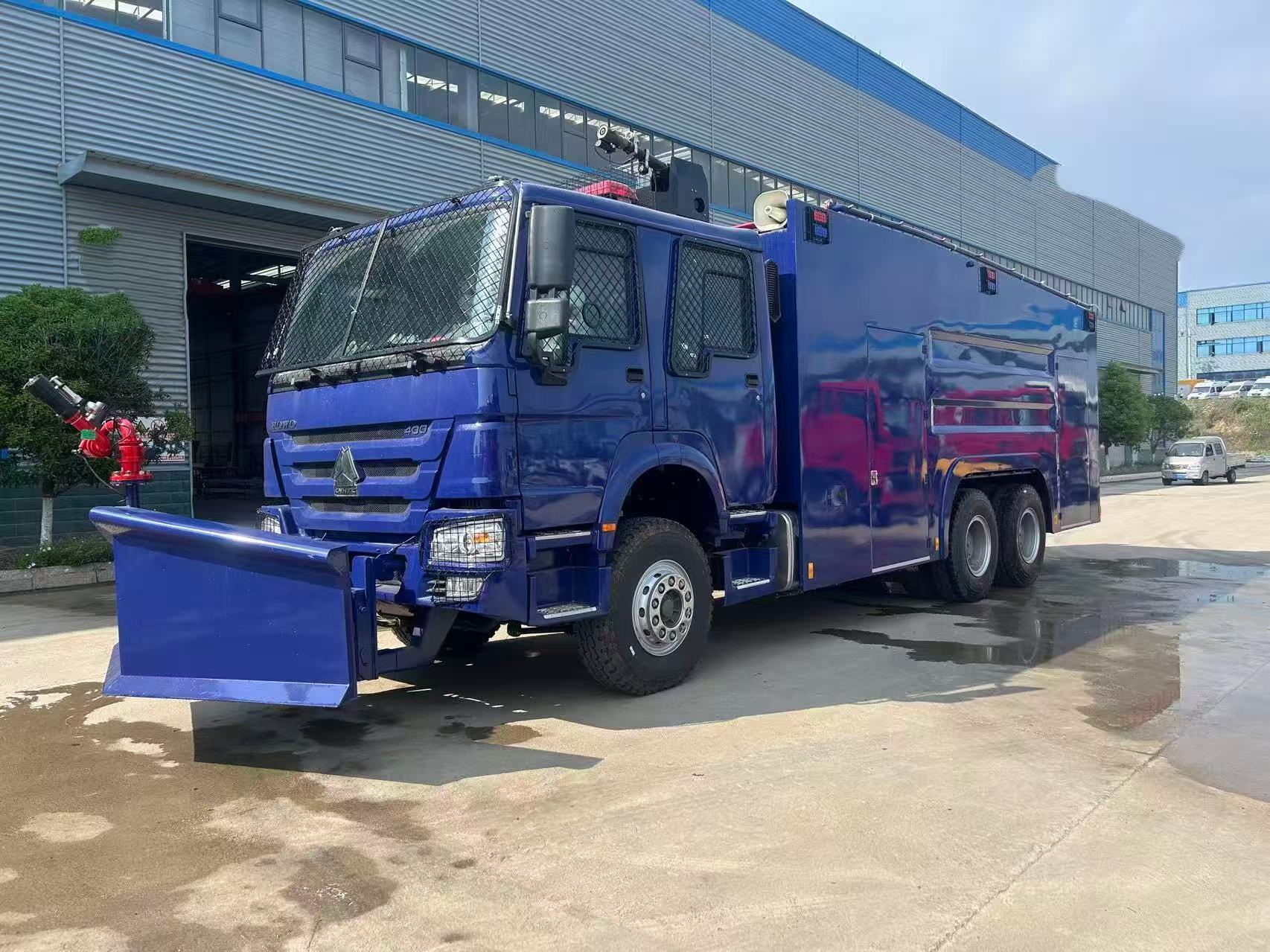 Howo Fire Truck & Water Cannon